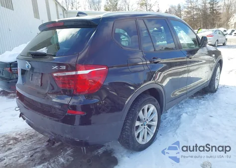 2013 BMW X3 xDrive28I z USA, uszkodzony, nr VIN 5UXWX9C57D0D04323